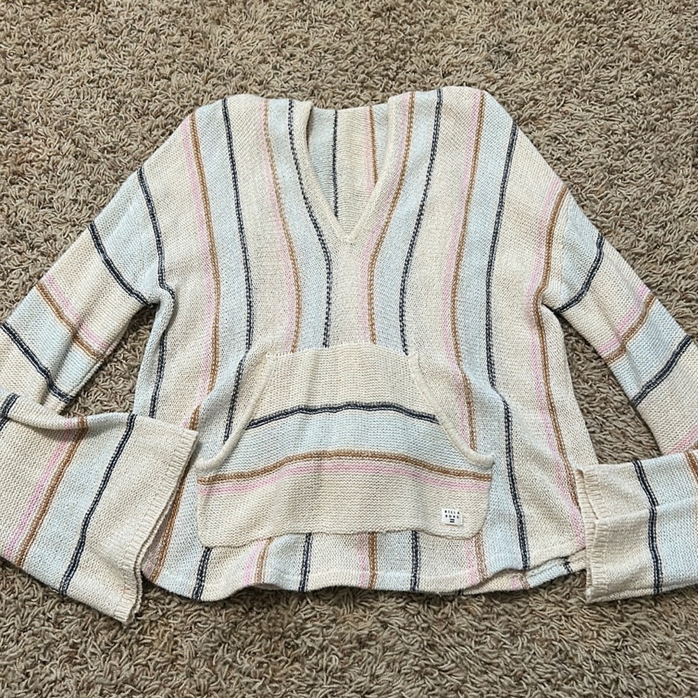 Billabong beach sweater